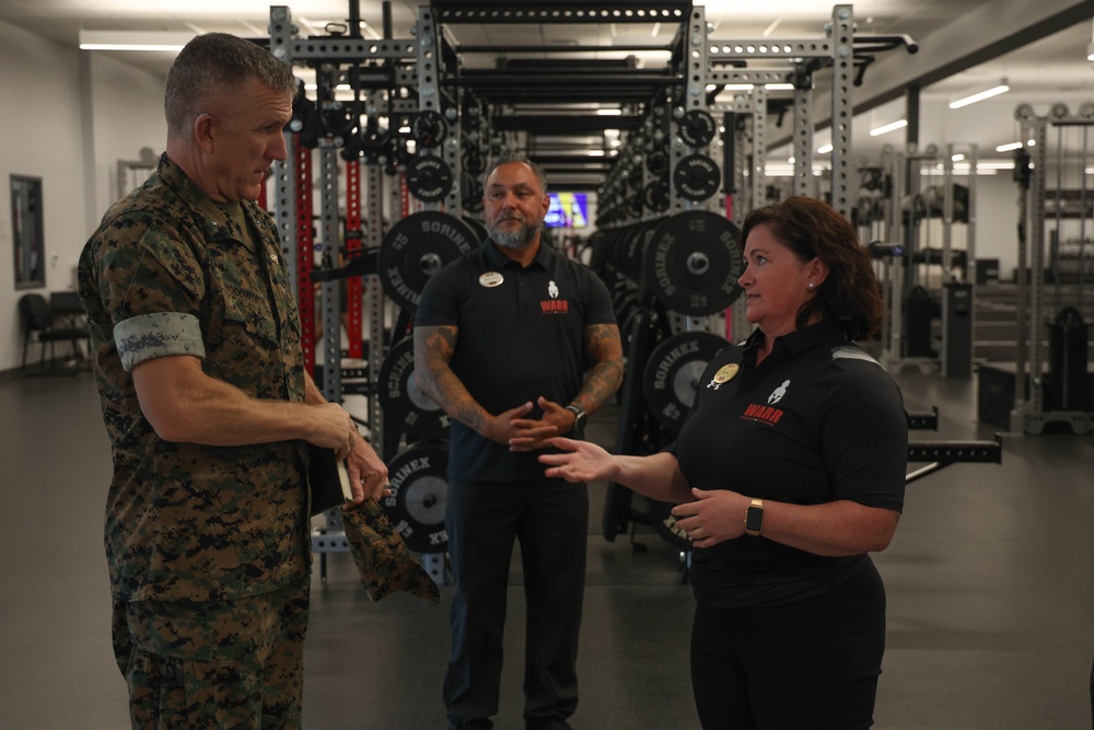 MCICOM Commander BGen Woodworth visits Camp Lejeune