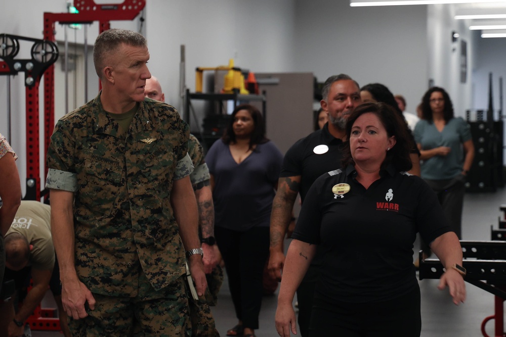 MCICOM Commander BGen Woodworth visits Camp Lejeune