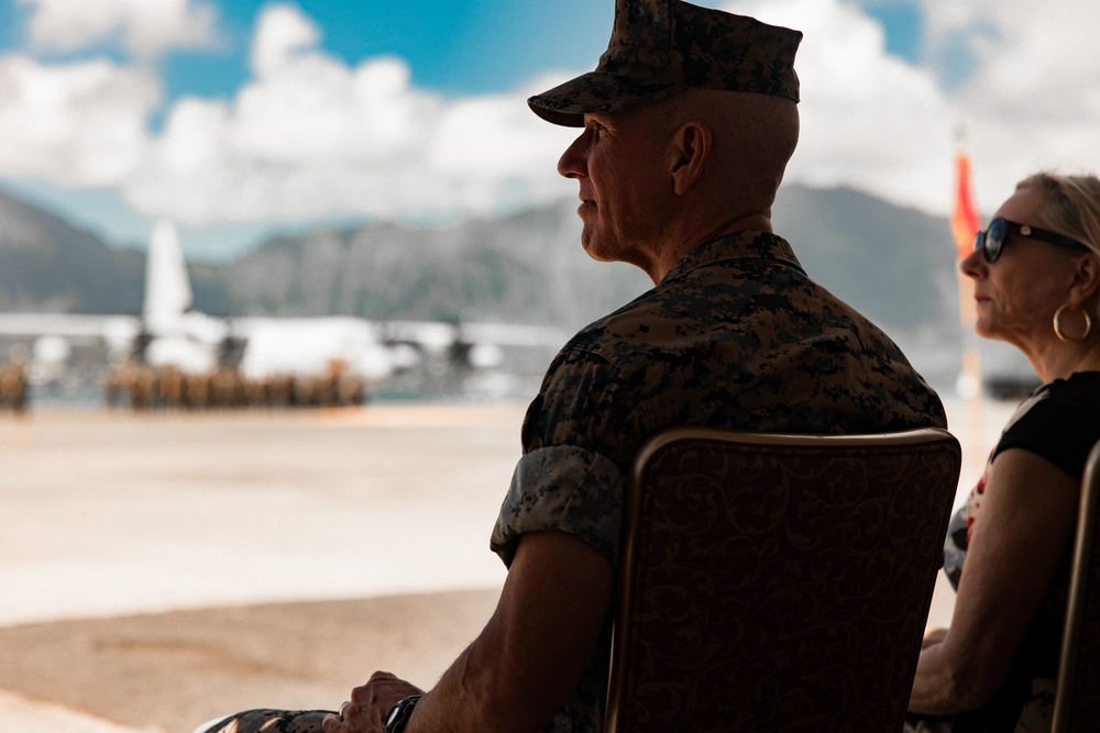 Commandant, Gen. Smith, Visits Marine Forces Pacific