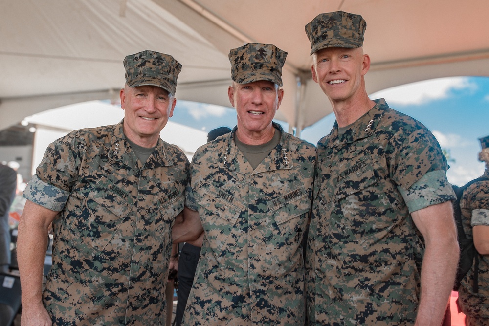 Commandant, Gen. Smith, Visits Marine Forces Pacific