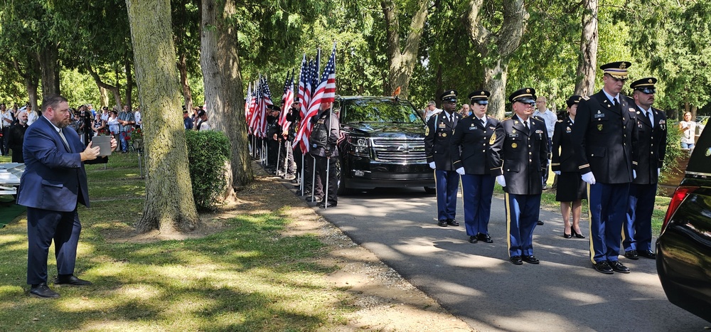 Remembering POWs: America remembers Bataan Death March veteran Sgt. Jack Hohlfeld with special service; welcomes him home to Wisconsin