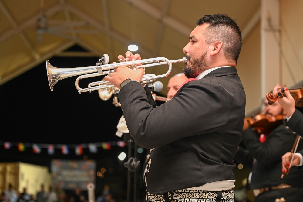 Mariachi band performance kicks off Hispanic Heritage Month celebration