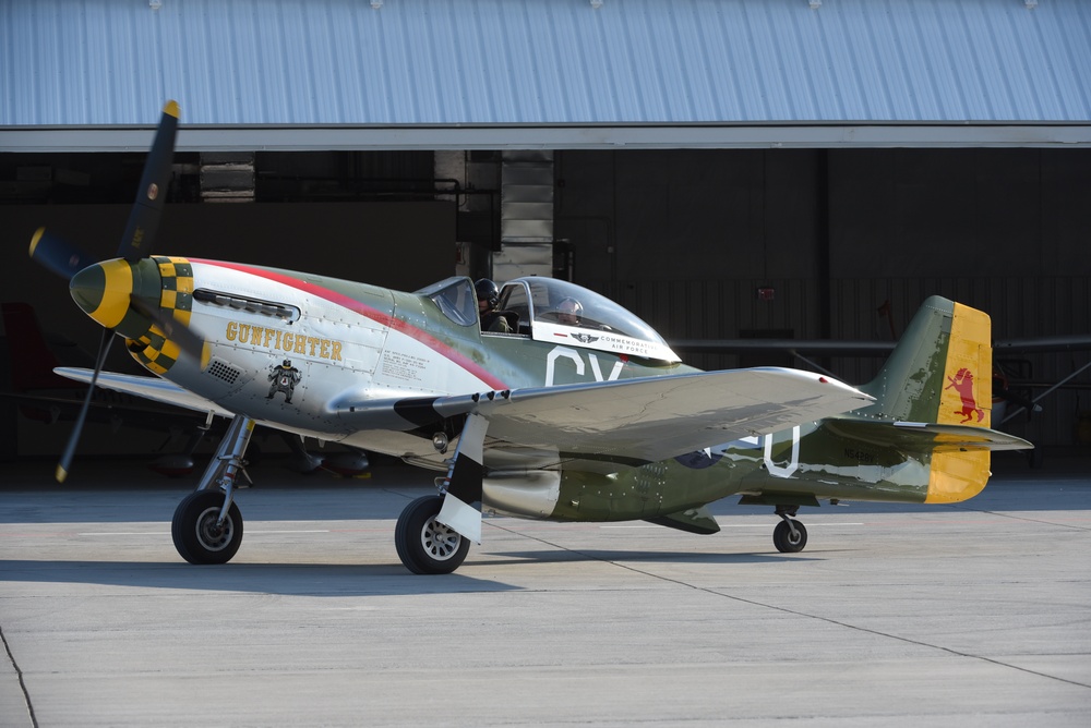 Gunfighter P-51 left side