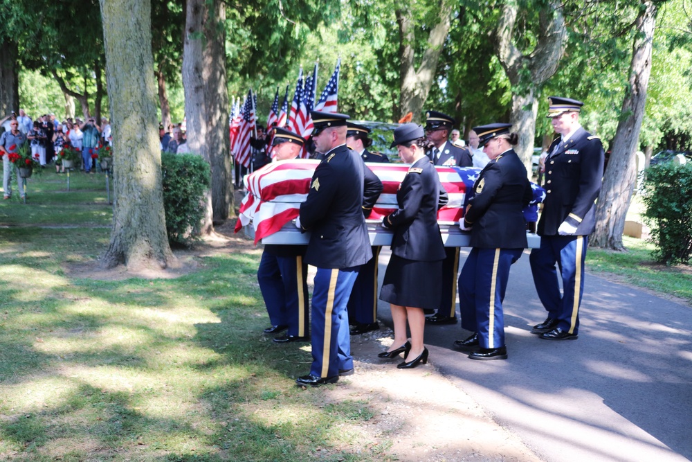 Remembering POWs: America remembers Bataan Death March veteran Sgt. Jack Hohlfeld with special service; welcomes him home to Wisconsin