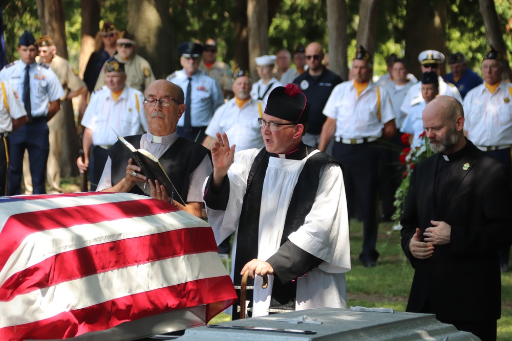 Remembering POWs: America remembers Bataan Death March veteran Sgt. Jack Hohlfeld with special service; welcomes him home to Wisconsin