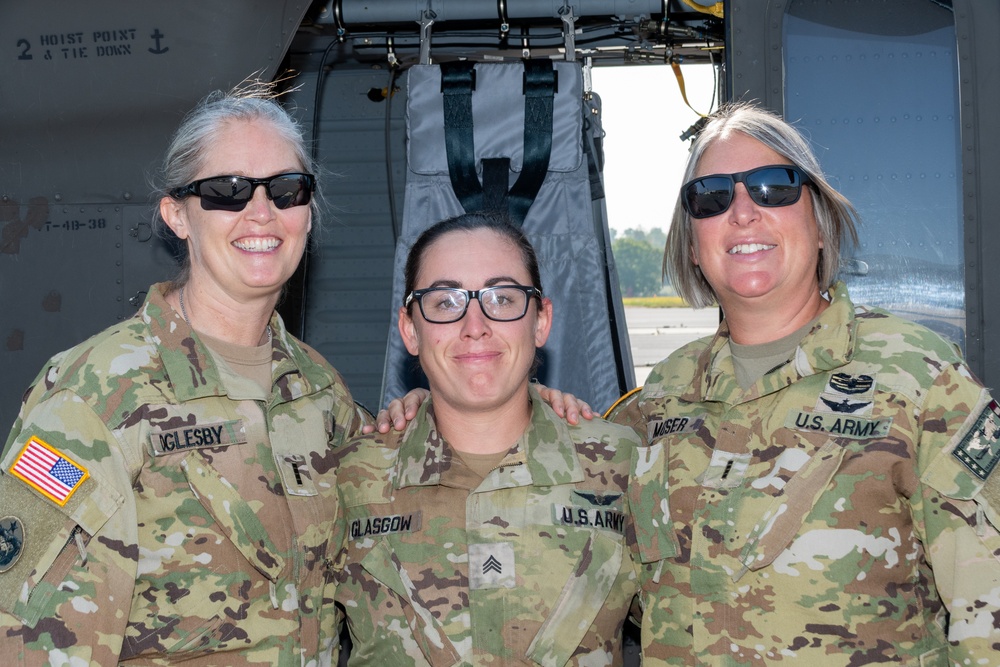 Pa. Guard celebrates women in aviation with all-female crewed helicopter flyover