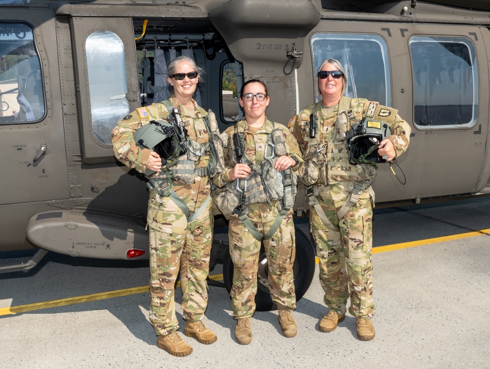 Pa. Guard celebrates women in aviation with all-female crewed helicopter flyover