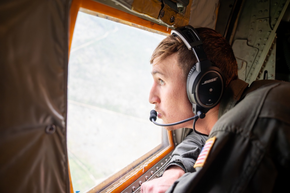 Coast Guard crews participate in search and rescue exercise in Comox, B.C.