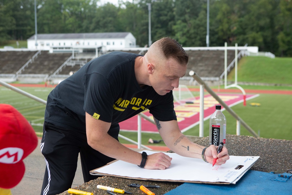 Marines exercise for Suicide Prevention Awareness Month