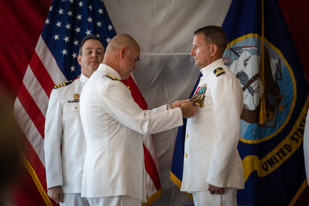 USS Carney (DDG 64) Conducts Change of Command Ceremony