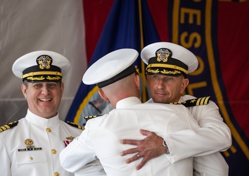 USS Carney (DDG 64) Conducts Change of Command Ceremony