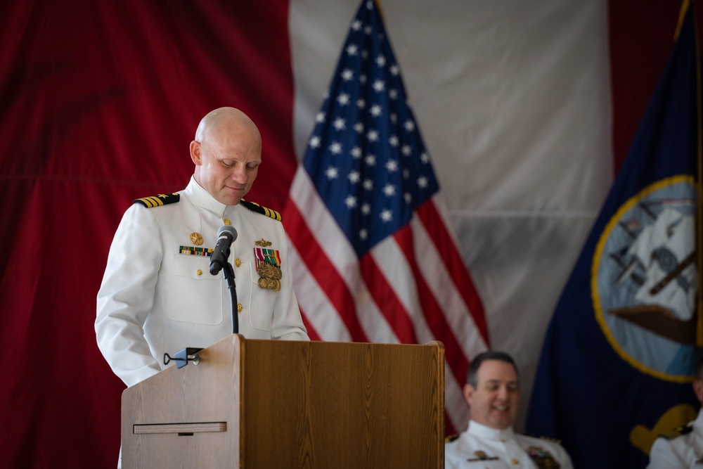 USS Carney (DDG 64) Conducts Change of Command Ceremony