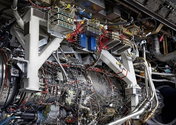 Adaptive Turbine Engine