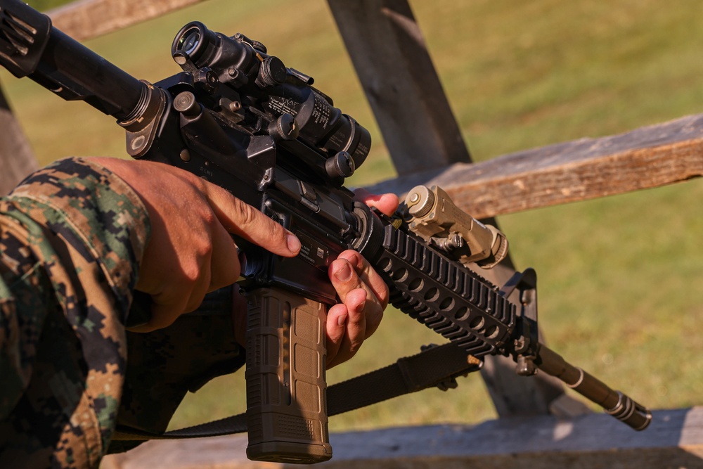 Marines with the Combat Marksmanship Coach Reserve conduct Annual Rifle Qualification