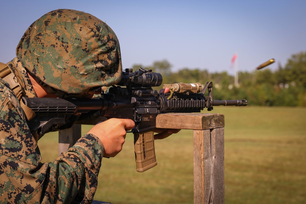 Marines with the Combat Marksmanship Coach Reserve conduct Annual Rifle Qualification