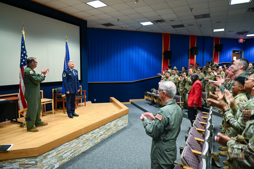 433rd AES NCO Receives Distinguished Flying Cross For Actions During Kabul Evac