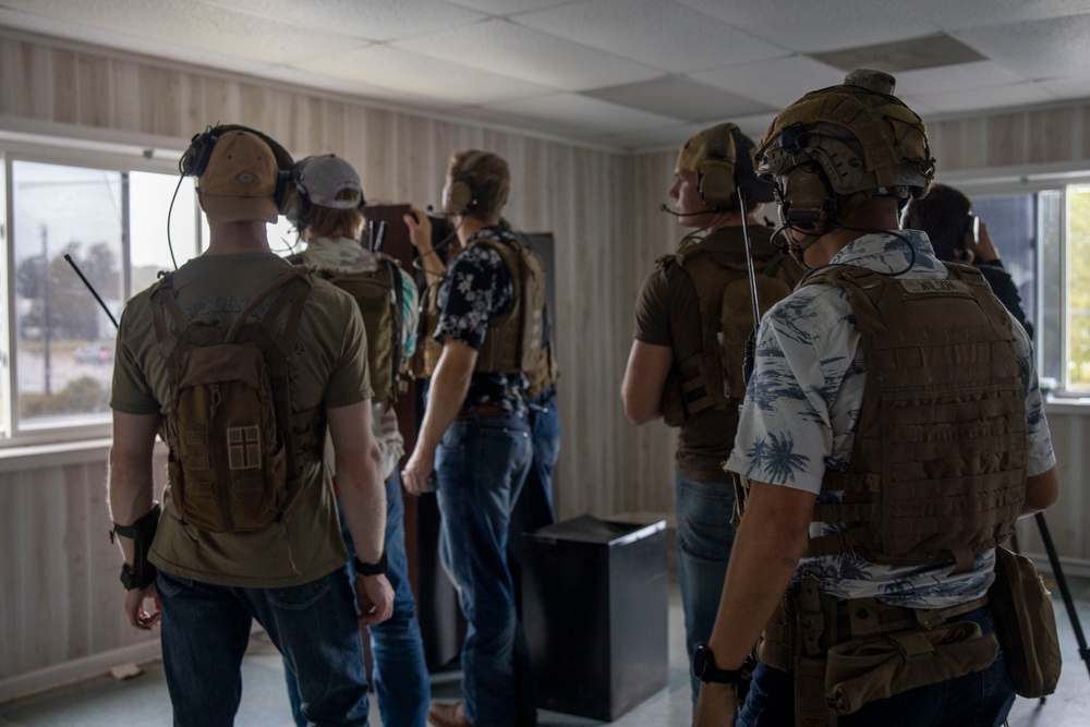 2nd ANGLICO and Norwegian Service Members Conduct Simulated Urban Close Air Support in Swansboro, NC