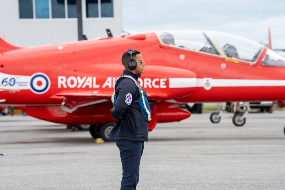 Thunderbirds perform in Gatineau, Canada