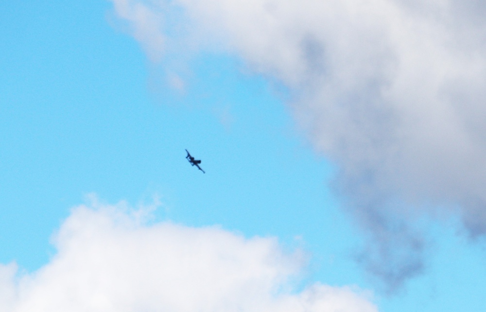 Air Force A-10 pilots get bombing practice during Fort McCoy training