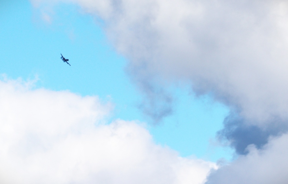 Air Force A-10 pilots get bombing practice during Fort McCoy training