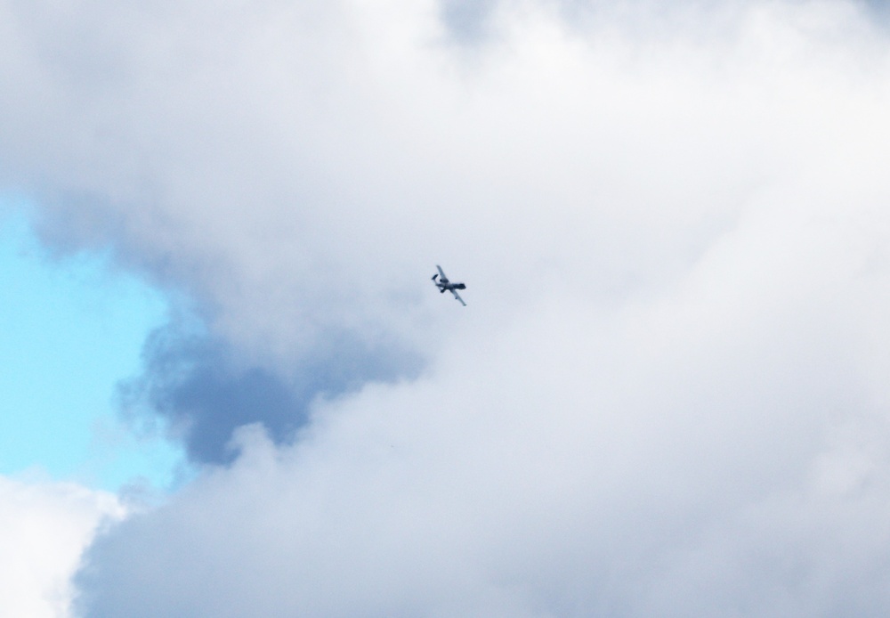 Air Force A-10 pilots get bombing practice during Fort McCoy training