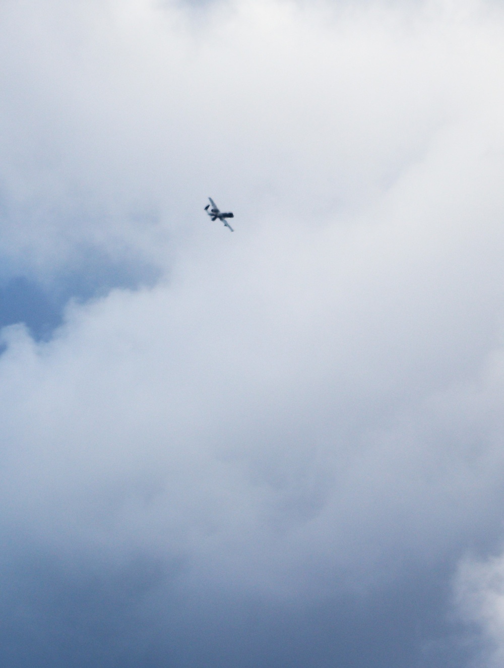 Air Force A-10 pilots get bombing practice during Fort McCoy training