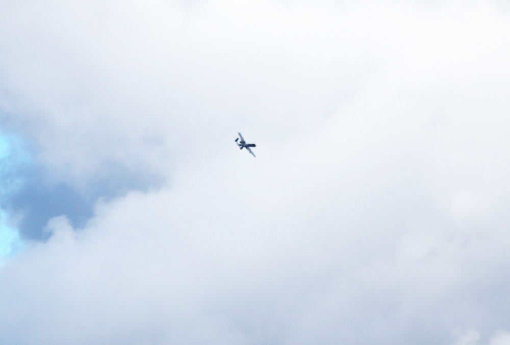 Air Force A-10 pilots get bombing practice during Fort McCoy training