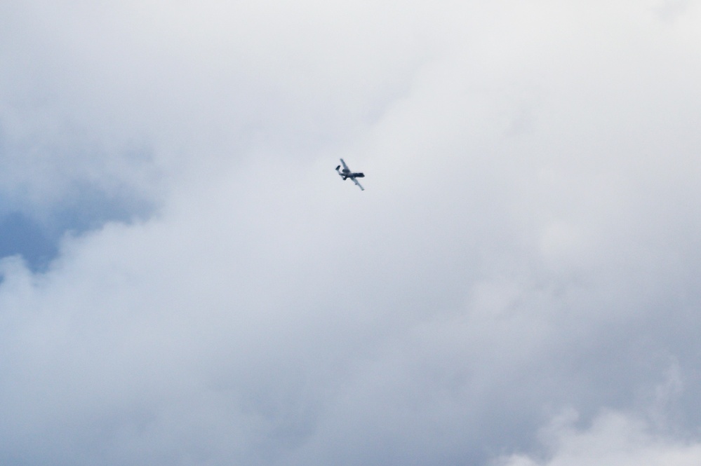 Air Force A-10 pilots get bombing practice during Fort McCoy training