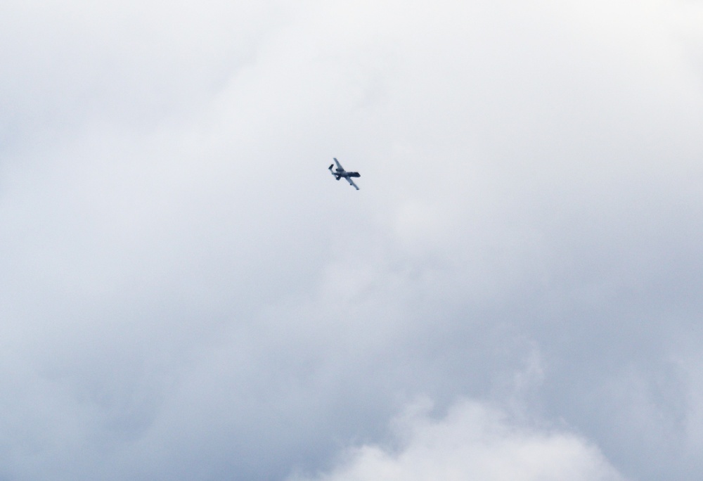 Air Force A-10 pilots get bombing practice during Fort McCoy training