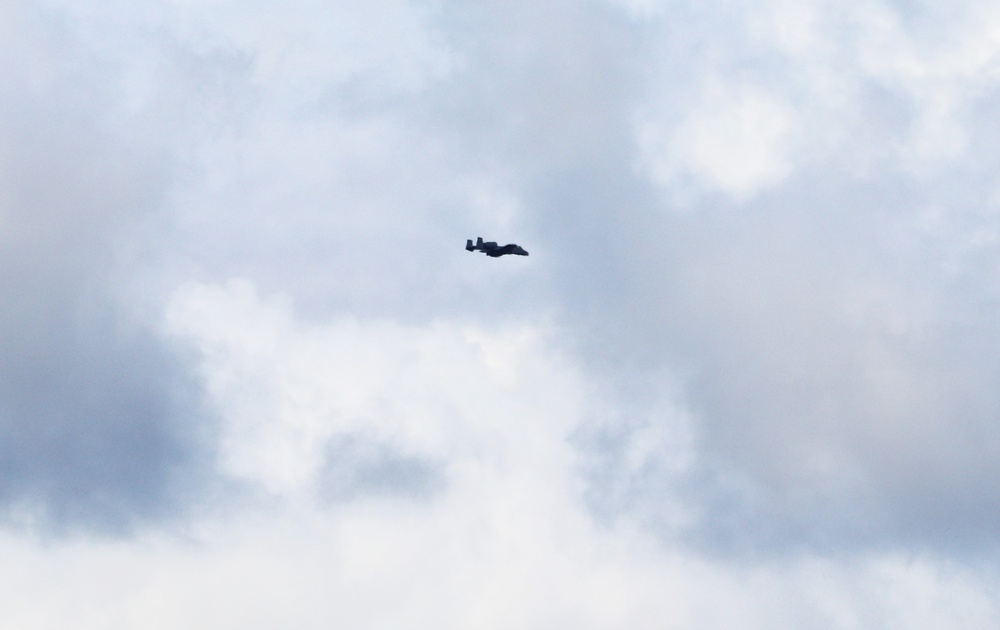 303rd Fighter Squadron A-10 pilots train in skies over Fort McCoy