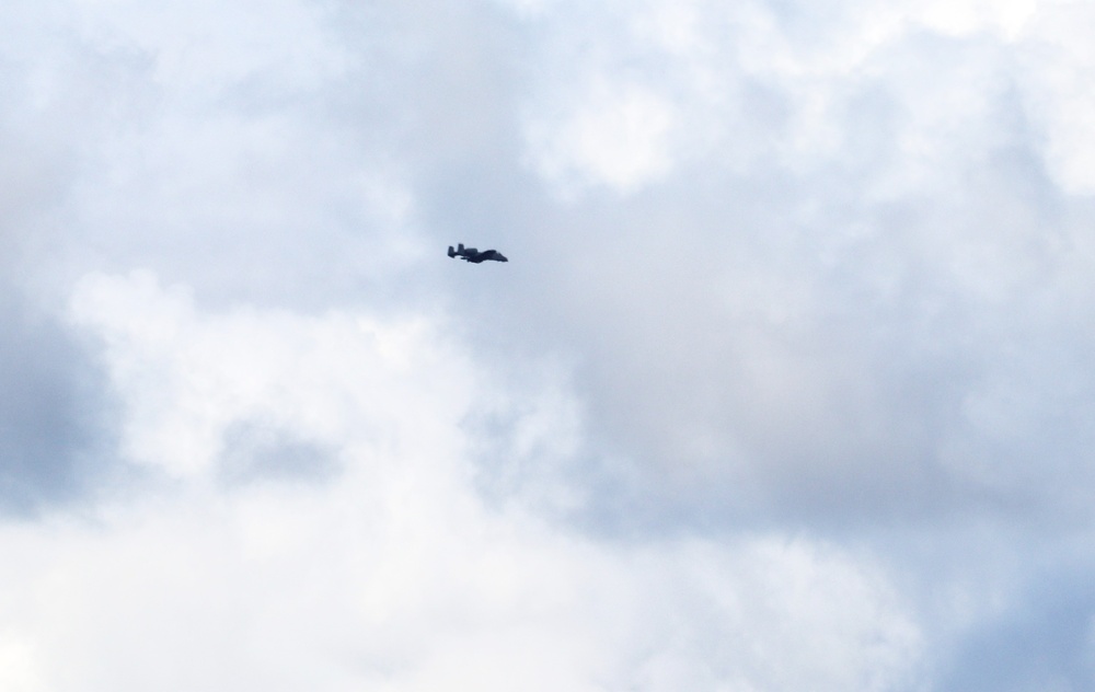 303rd Fighter Squadron A-10 pilots train in skies over Fort McCoy