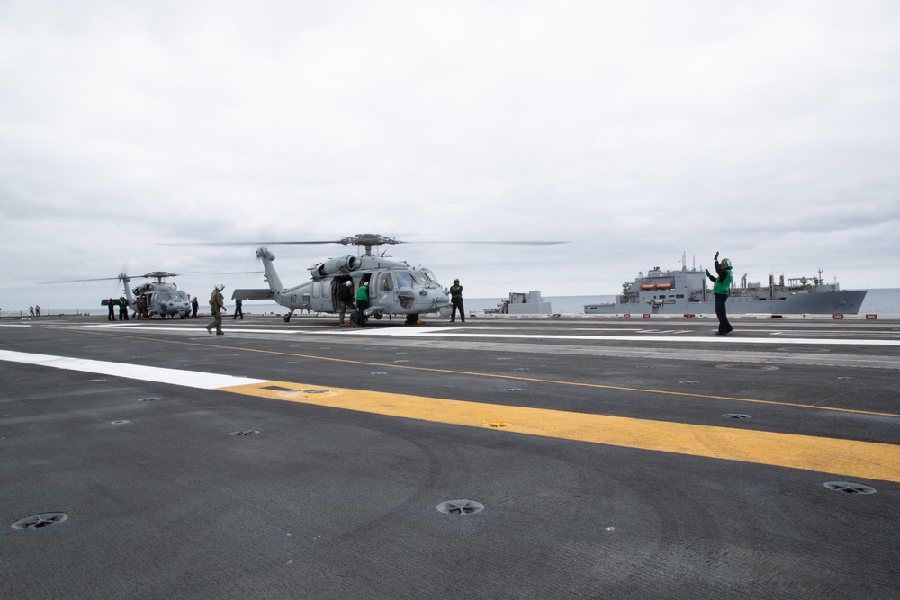 USS George Washington Conducts a Vertical Ordnance Onload