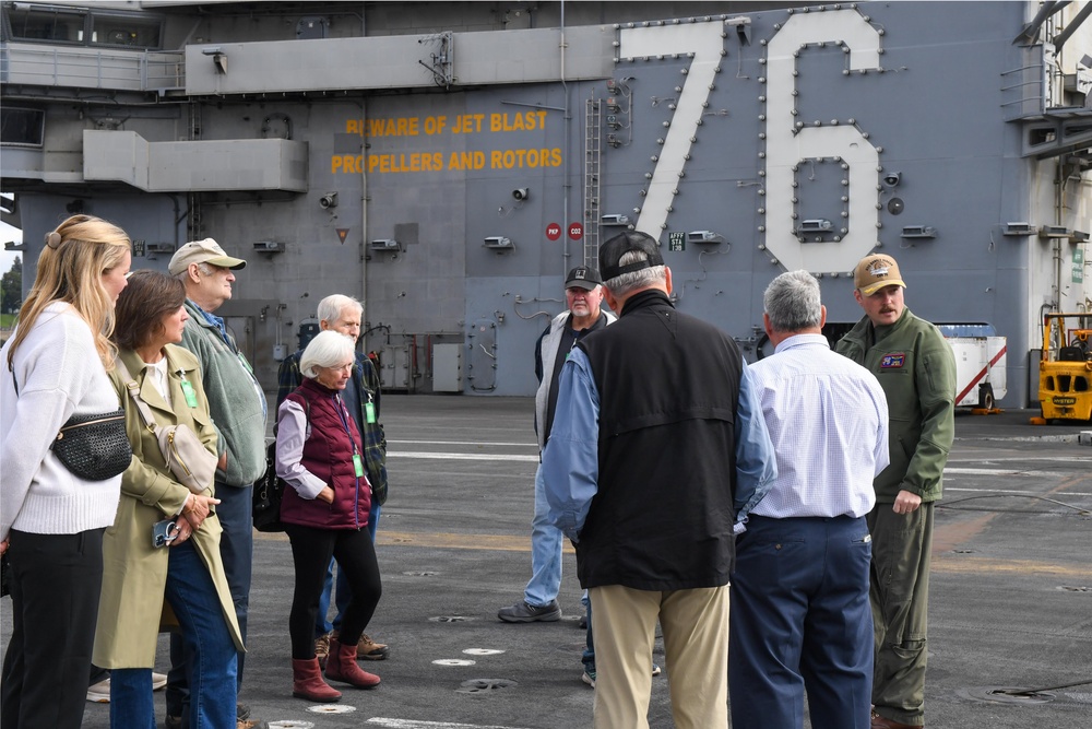 USS Ronald Reagan (CVN 76) hosts a tour for Rotary Club members