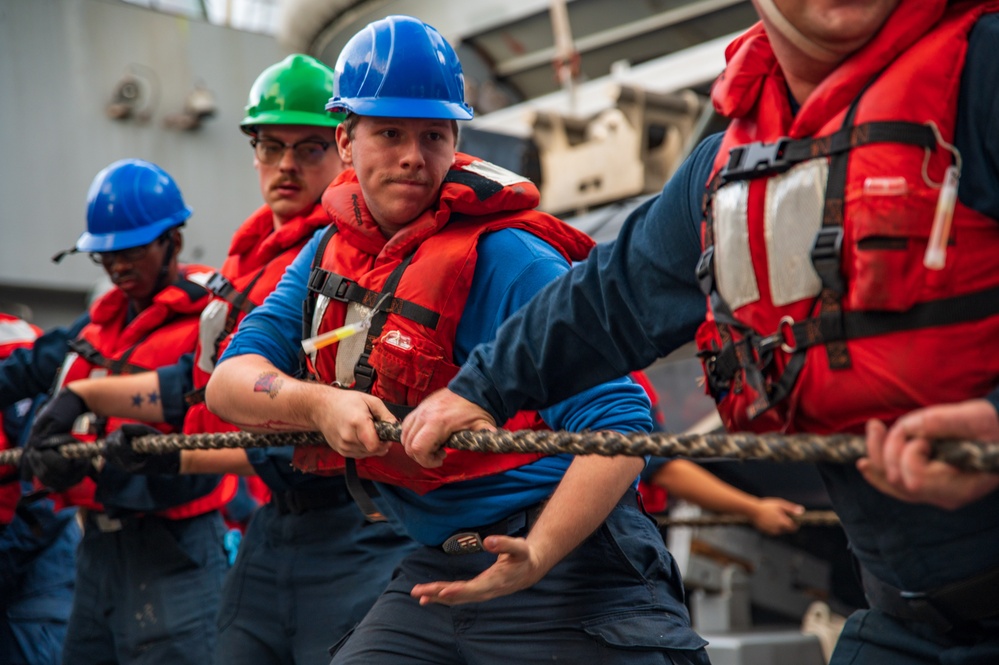 USS New York Replenishment At Sea