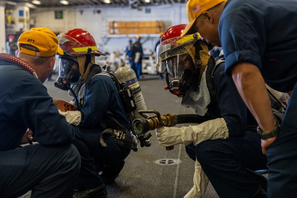 DVIDS - Images - General Quarters Drill in Wasp's Hangar Bay [Image 2 of 2]