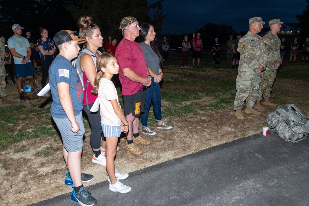 Hundreds honor the memory of fallen service members at annual March for the Fallen event