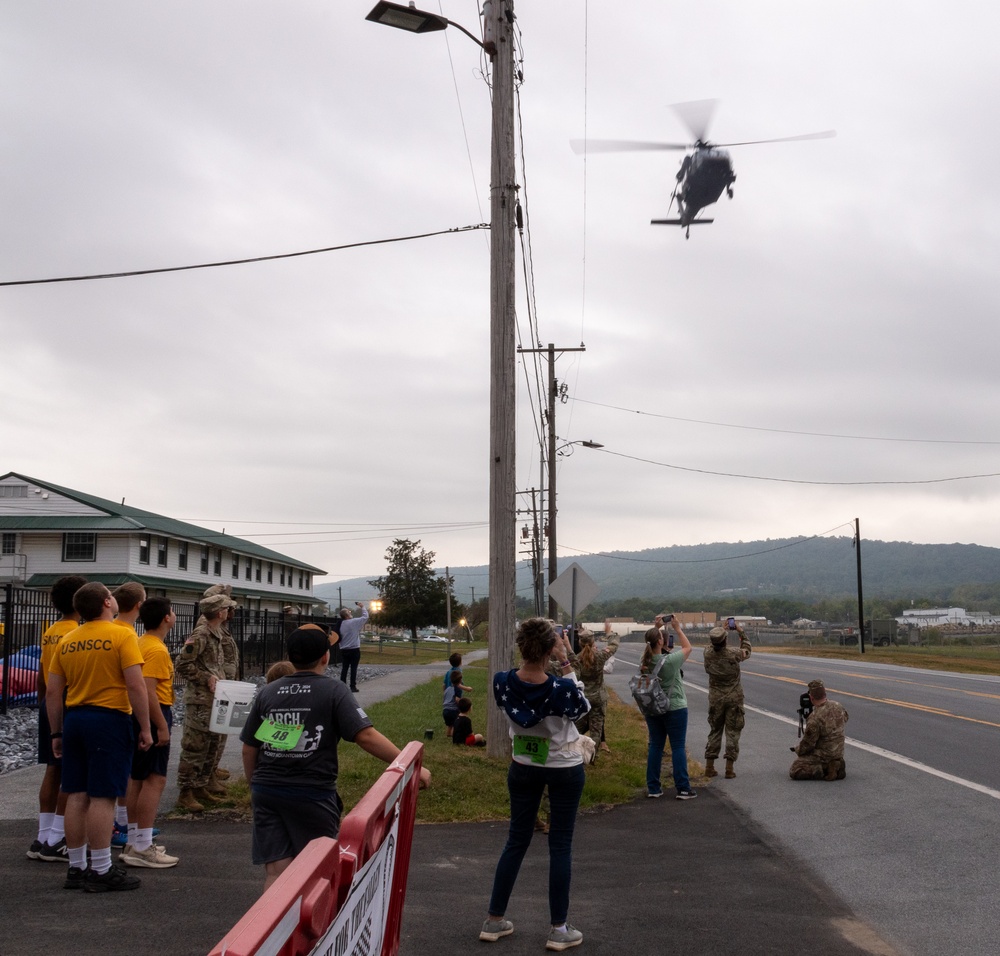 Hundreds honor the memory of fallen service members at annual March for the Fallen event