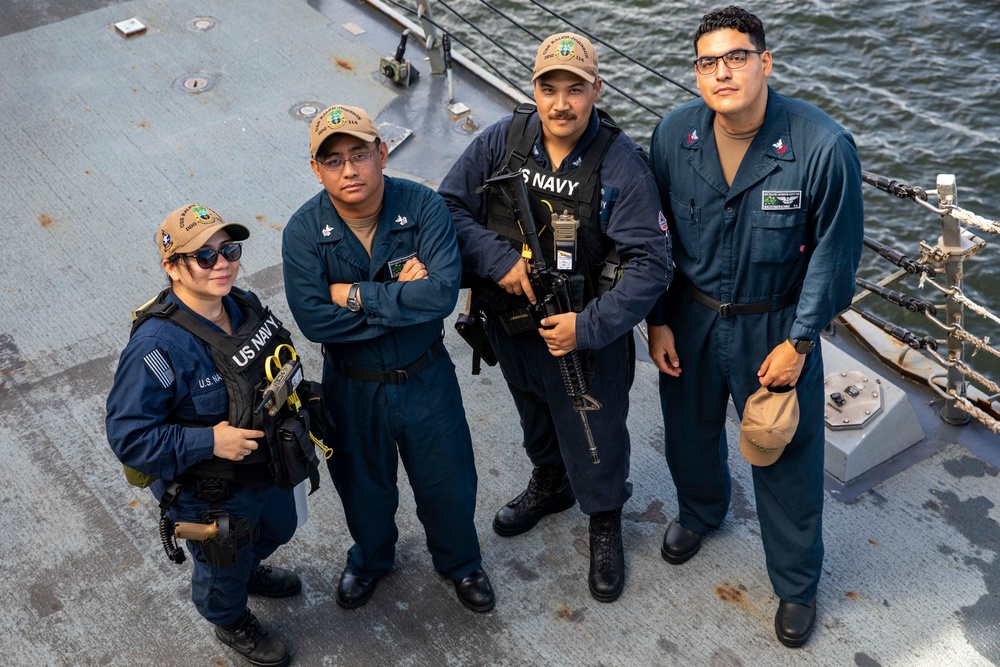 USS Ralph Johnson Departs CFAY