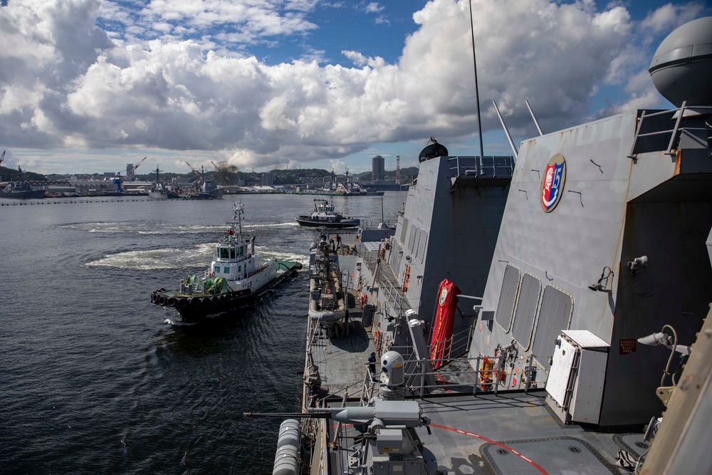 USS Ralph Johnson Departs CFAY