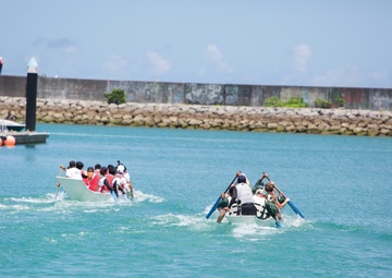 Futenma Marines experience Ginowan Hari / 普天間海兵隊が宜野湾ハーリーを体験