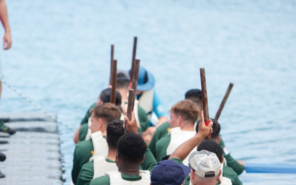 Futenma Marines experience Ginowan Hari / 普天間海兵隊が宜野湾ハーリーを体験