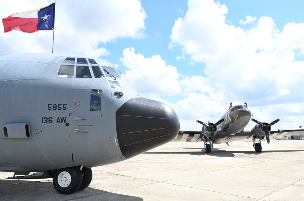 Texas Air National Guardsmen visit CAF