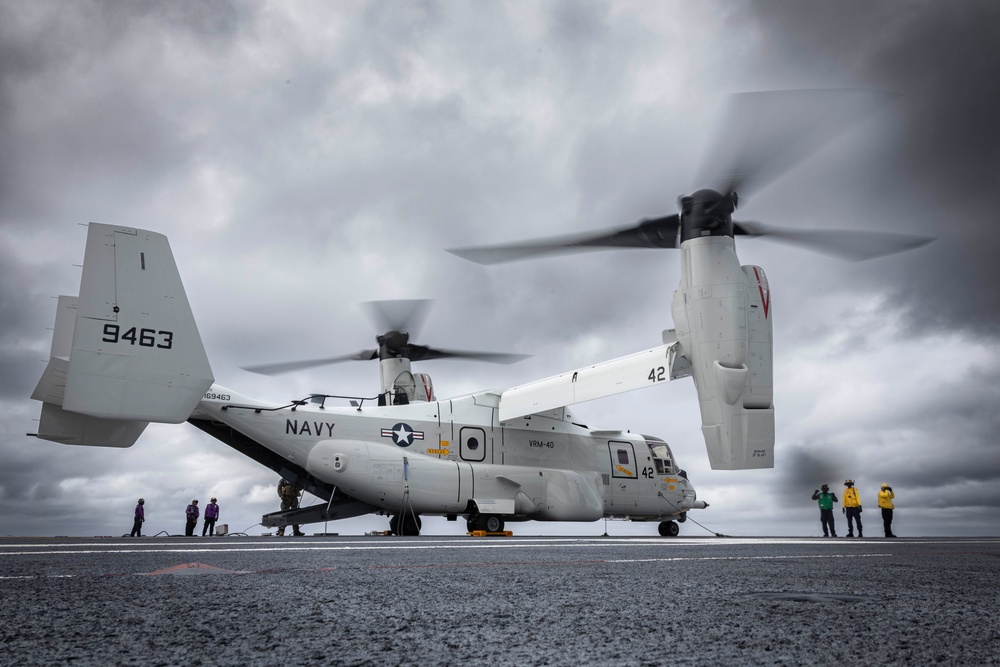 First arrival of CMV-22B on Ford