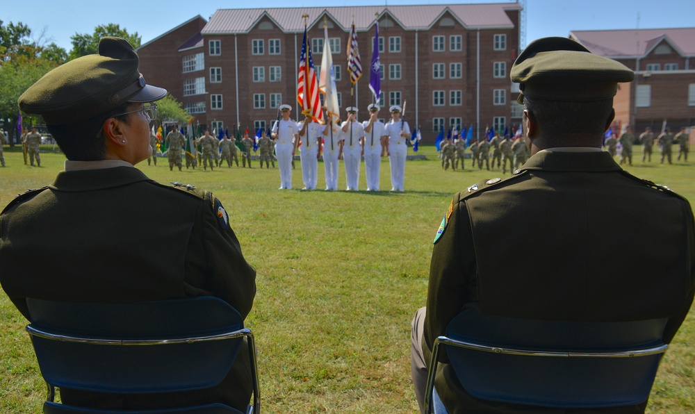 353rd CACOM hosts change of command, welcomes new commander