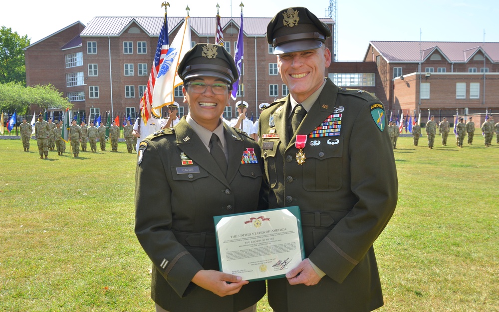 353rd CACOM hosts change of command, welcomes new commander