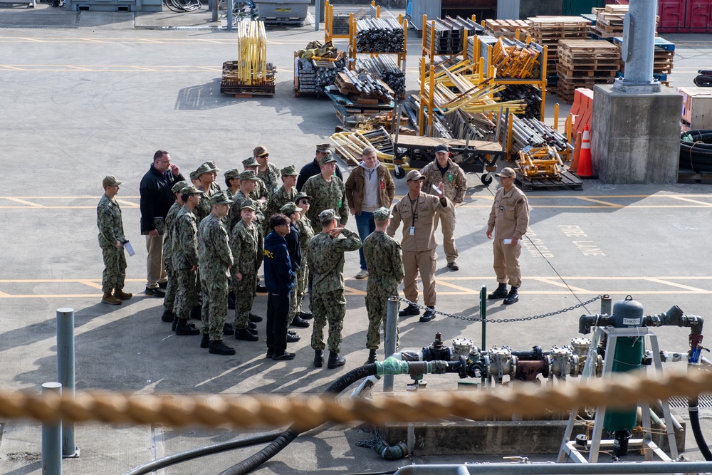 USS Ronald Reagan (CVN 76) hosts a tour for U.S. Naval Sea Cadet Corps