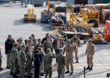 USS Ronald Reagan (CVN 76) hosts a tour for U.S. Naval Sea Cadet Corps