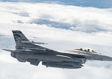U.S. Air Force Airmen exercise warfighter mindset in Southern Beach