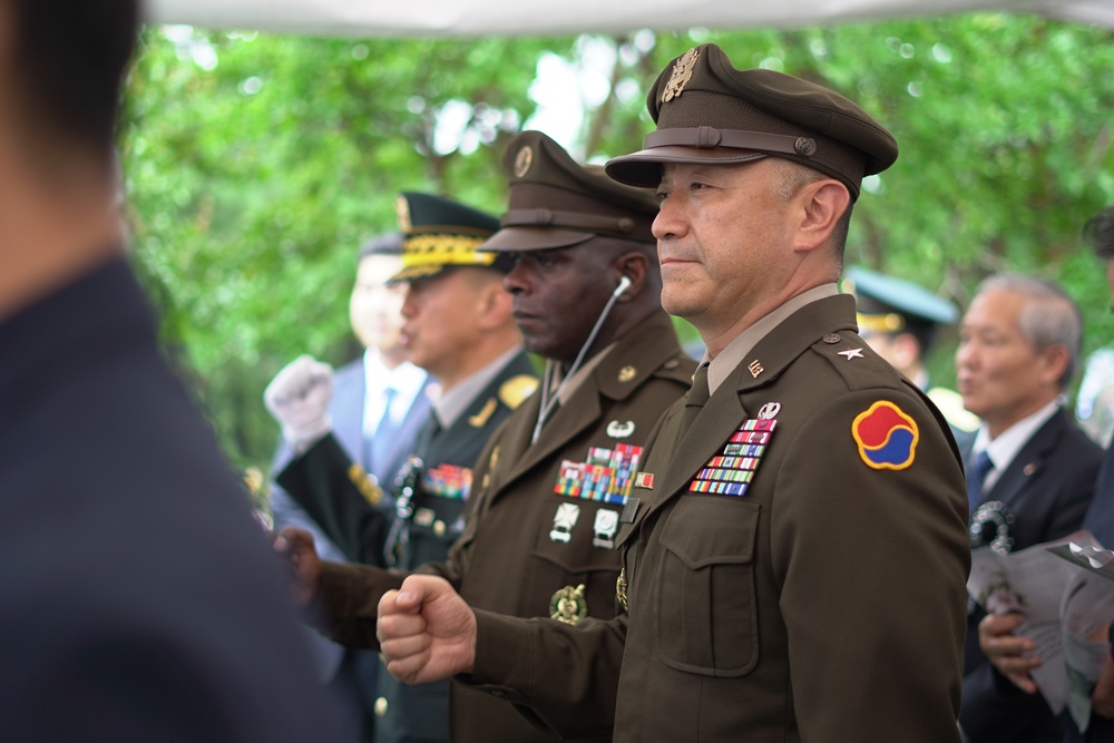 General Paik Sun-Yup’s 4th memorial service
