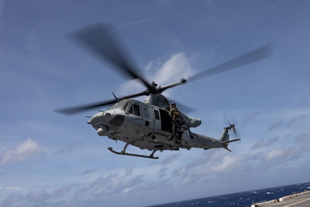 31st MEU disembarks the USS Green Bay